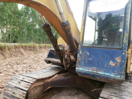 KOMATSU PC 120-3 เครื่องยนต์เดิมปั๊มเดิมสภาพดีพร้อมใช้งานได้เลยครับ ภายในเก๋งอุปกรณ์ครบ ทำงานได้คล่องดี ภายนอกบูมอาร์มสวยมีปะบ้างเล็กน้อยครับพร้อมทำงานได้ดี ช่วงล่างสภาพดีประมาณ 60\% พร้อมใช้งาน เอกสารสัญญาซื้อขาย ราคาต่อรองได้ครับ KOMATSU PC 120-3 เครื่องยนต์เดิมปั๊มเดิมสภาพดีพร้อมใช้งานได้เลยครับ ภายในเก๋งอุปกรณ์ครบ ทำงานได้คล่องดี ภายนอกบูมอาร์มสวยมีปะบ้างเล็กน้อยครับพร้อมทำงานได้ดี ช่วงล่างสภาพดีประมาณ 60\% พร้อมใช้งาน เอกสารสัญญาซื้อขาย ราคาต่อรองได้ครับ