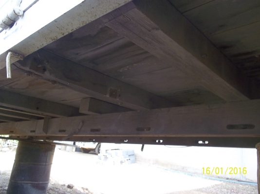 ขาย 55000 บาท กระบะยาว 5.50 เมตรถอดจากฮีโน่เมก้าครับ