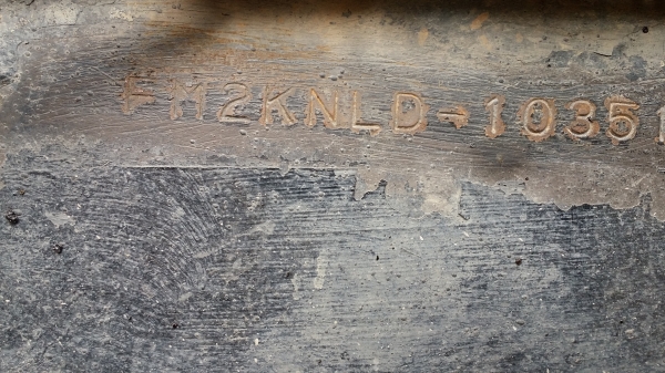 ขายรถสิบล้อ 2 เพลา เป็นรถบรรทุกน้ำส่ากระทิงแดง พร้อมแม่ลูกพ่วง ลูก2คาน เครื่อง 360 แรงม้า ราคา 1200000 บาทติดต่อ 092-6527322