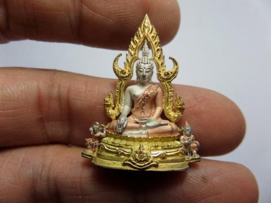 พระพุทธชินราช.เนื้อเงินสามกษัตริย์