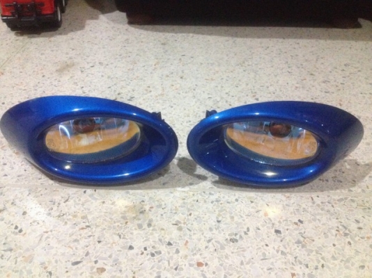 ไฟตัดหมอก JAZZ GD เลนรุ้งเก่าญี่ปุ่นเเท้สภาพสวยคู่ละ