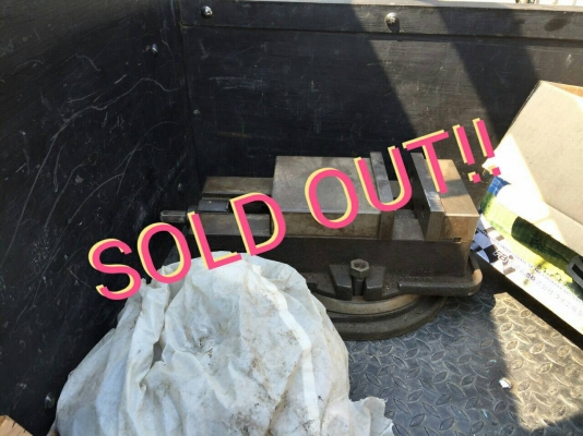 ==== SOLD ==== ปากกาจับชิ้นงานปรับอาศาได้ J-WAY ขนาด 6" สภาพสวยพร้อมใช้งาน