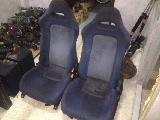 เบาะ SKYLINE R32 GTR เก่าญี่ปุ่นเเท้สภาพสวยไม่มีขาดรางครบสวยๆหายากเเล้ว