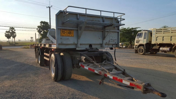 ขาย ลูกพ่วงพื้นเรียบสามมิตรสามเพลาแท้ ยาว 7 เมตร