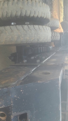 ขายรถบรรทุก Mitsubishi /Fuso  225แรงม้าปี 49 พร้อมกระบะดั๊มสามมิตรพร้อมใช้งาน สนใจติดต่อ คุณเสน่ห์ 0932409414