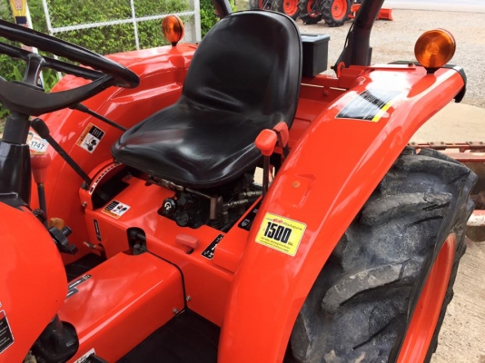 ขายรถไถ Kubota L3608(4WD) พร้อมใบมีดและผานพรวนช้าง รถไร่ พร้อมใช้งาน ขายรถไถ Kubota L3608(4WD) พร้อมใบมีดและผานพรวนช้าง รถไร่ พร้อมใช้งาน