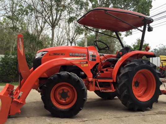 ขายรถไถ Kubota L3608(4WD) พร้อมใบมีดและผานพรวนช้าง รถไร่ พร้อมใช้งาน