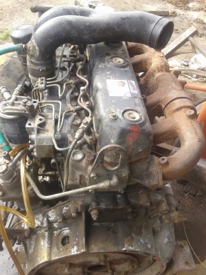 เครื่องมิตซู 6D17 210แรง สนใจสอบถามได้ค่ะ