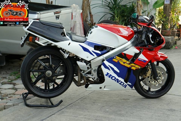 วุฒิ นนบุรี HONDA VFR NC30 รถสวยเดิมทะเบียนพร้อมโอนเครื่องยนต์ดีมากๆ วุฒิ นนบุรี HONDA VFR NC30 รถสวยเดิมทะเบียนพร้อมโอนเครื่องยนต์ดีมากๆ