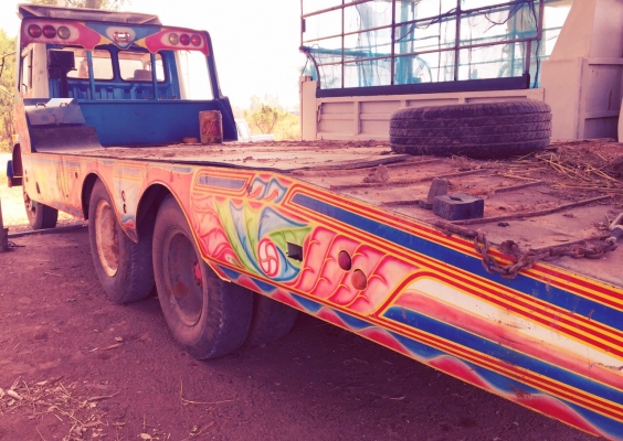 HINO F17 - 168 HP EH700 สิบล้อ 2 เพลา เทรลเลอร์ท้ายลาดมีหางพับไฮดรอลิกส์ขึ้นรถเกี่ยวข้าวกับรถแบ็คโฮร PC 120 ได้เลยครับไม่มีปัญหา เครื่องยนต์แห้งดีแรงดีไม่มีเยิ้ม หัวเก๋งแล็ปลายสวยภายในเก๋งคอนโซลสวยครบ พวงมาลัยเพาเวอร์ ระบบเบรคทริ๊ปฟี้ครบครัน ช่วงล่างคัชซี