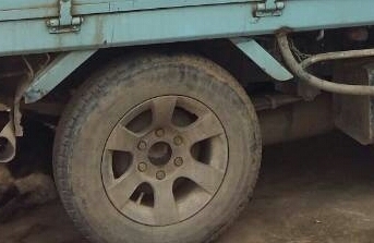 ขายสีล้อ (ป้ายเล็กไม่ติดเวลา) อีซูชุ NKR88 pawer ช่วงสั้น สภาพดีพร้อมใช้ ทะเบียนพร้อมโอน ราคา165,000บ เบาๆ ครับ