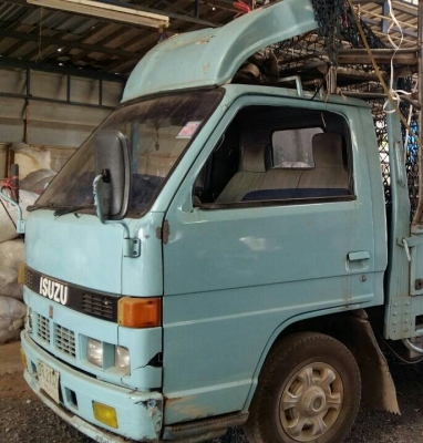 ขายสีล้อ (ป้ายเล็กไม่ติดเวลา) อีซูชุ NKR88 pawer ช่วงสั้น สภาพดีพร้อมใช้ ทะเบียนพร้อมโอน ราคา165,000บ เบาๆ ครับ