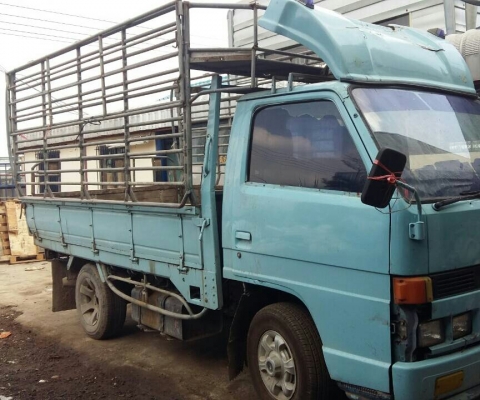 ขายสีล้อ (ป้ายเล็กไม่ติดเวลา) อีซูชุ NKR88 pawer ช่วงสั้น สภาพดีพร้อมใช้ ทะเบียนพร้อมโอน ราคา165,000บ เบาๆ ครับ