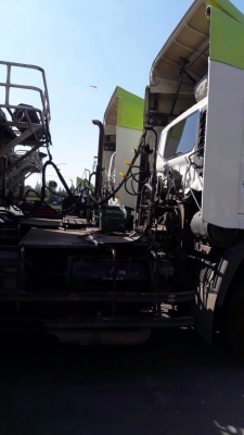 ขายด่วน รถสิบล้อหัวลากพร้อมหางพื้นเรียบสามเพลา  HINO  MEGA  380 ปี 52  พร้อมใช้งาน  เอกสารพร้อม รถสภาพดีมาก