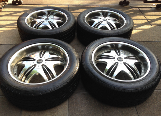 ล้อ VIP ขอบ 20 สภาพสวย พร้อมยาง 265 50 20 ราคาไม่แพง