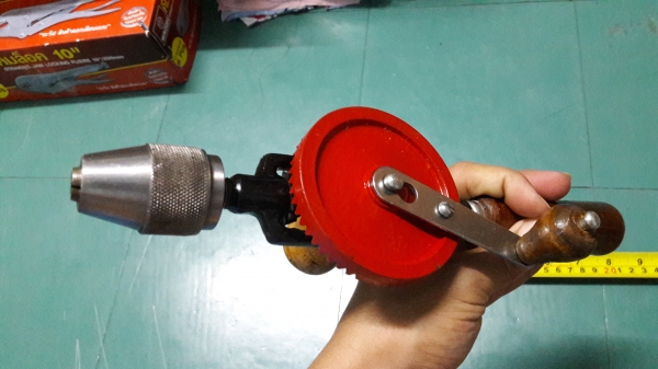 ขายสว่านมือหมุนตราเพชรงานเก่าเก็บ ขายสว่านมือหมุนตราเพชรงานเก่าเก็บ