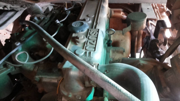 เครื่อง ISUZU 4BD1-110ฝาขาว พร้อมเกียร์ NPR-115 พร้อมเอกสารใบคุมเครื่อง พร้อมใช้งาน **ขาย ISUZU 4BD1-110HP เครื่องดีเซล 4สูบ พร้อมเกียร์ NPR-115 สภาพดี พร้อมใช้งาน เอกสารใบคุมเครื่องครบ ISUZU DIESEL ENGINE 4BD1-4สูบ 110แรง ฝาขาว ของรถ