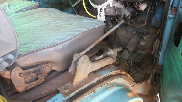 เครื่อง ISUZU 4BD1-110ฝาขาว พร้อมเกียร์ NPR-115 พร้อมเอกสารใบคุมเครื่อง พร้อมใช้งาน **ขาย ISUZU 4BD1-110HP เครื่องดีเซล 4สูบ พร้อมเกียร์ NPR-115 สภาพดี พร้อมใช้งาน เอกสารใบคุมเครื่องครบ ISUZU DIESEL ENGINE 4BD1-4สูบ 110แรง ฝาขาว ของรถ