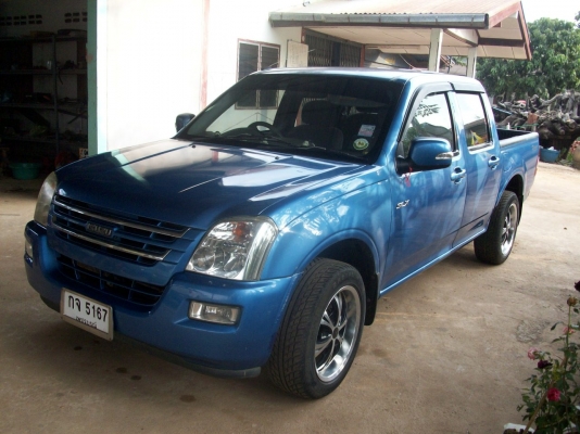 ขาย 4 ประตู ปี 06  สภาพสวย พร้อมใช้งาน