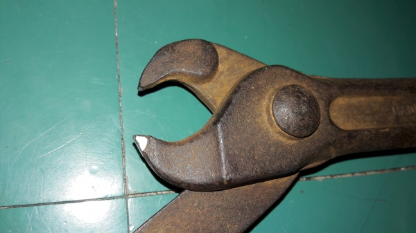 ขายคีมถอนตะปูBAHCO  MADE IN  INDIA.และคีมเก่าเยอรมันแพ็คคู่