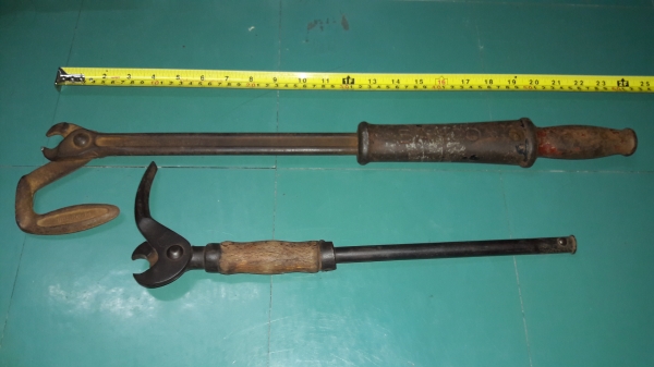 ขายคีมถอนตะปูBAHCO  MADE IN  INDIA.และคีมเก่าเยอรมันแพ็คคู่