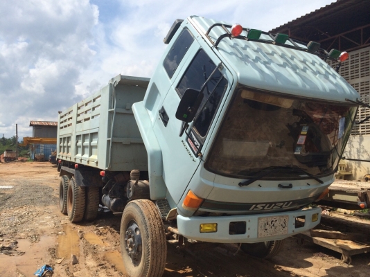 10ล้อดั้ม2เพลา 260แรง(Isuzu FXZ13NFY...)รถห้างแท้ๆเดิม210แรงางเครื่อง260แรงเทอร์โบ...เล่มพร้อม
