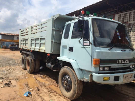 10ล้อดั้ม2เพลา 260แรง(Isuzu FXZ13NFY...)รถห้างแท้ๆเดิม210แรงางเครื่อง260แรงเทอร์โบ...เล่มพร้อม