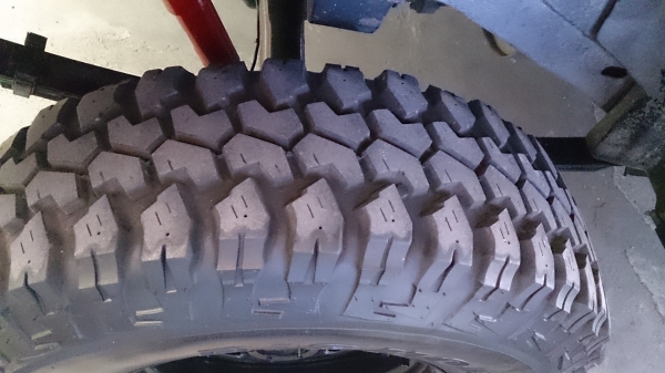 Maxxis 762 ขนาด 255 85 r16 มี 4 เส้น ปี 08-09 สภาพเกือบ 100 เต็ม