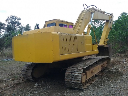 ขาย 365,000 รถแบคโฮ KATO  V 2 เครื่อง 6 D14 ปั้มK3Vช่วงล่างสวยพร้อมใช้ 090-772-3710 090-772-3708