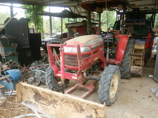 ขายยันม่า 49 แรง พร้อม อุปกรณ์