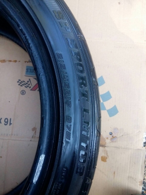 ขายยาง 215-45-17 Dunlop SP SPORT LM703 เส้นละ 500 บาท ขายยาง 215-45-17 Dunlop SP SPORT LM703 เส้นละ 500 บาท