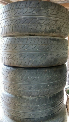ขายยาง 215-45-17 Dunlop SP SPORT LM703 เส้นละ 500 บาท ขายยาง 215-45-17 Dunlop SP SPORT LM703 เส้นละ 500 บาท