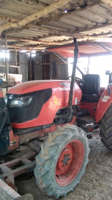 ขายรถไถมือสอง รุ่นM6040 สนใจติดต่อ คุณเพิ่ม 086-8317609