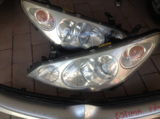 ไฟหน้าซีน่อนเเท้พร้อมกระจัง TOYOTA ESTIMA HYBRID ปี05เก่าญี่ปุ่นสภาพสวย ไฟหน้าซีน่อนเเท้พร้อมกระจัง TOYOTA ESTIMA HYBRID ปี05เก่าญี่ปุ่นสภาพสวย