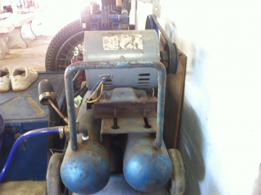 ขายปั๊มลม ของมือสองลดด่วนครับ6000