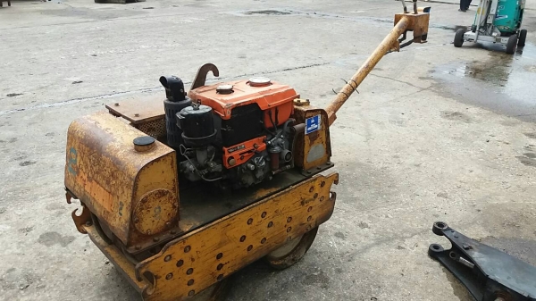 รถบดเดินตาม TAIKYOKU รุ่นTWR-55OND