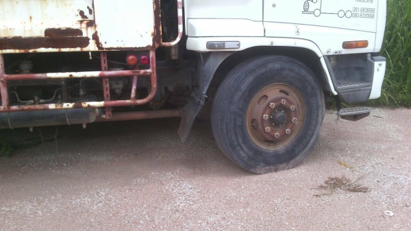 หกล้อ อีซูซุFTR33P2-200ยูโร2ปี47 กะบะเหล็อกค็อกสูงยาว7.20ม สภาพดีเดิมพร้อมใช้งาน ทะเบียนพร้อมโอน