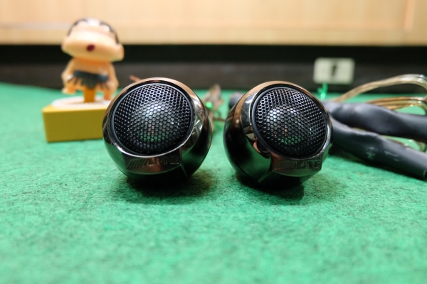 ลำโพงแยกชิ้น Alpine ตระกูล DDLinear รุ่น DLC-167R  ลำโพงแยกชิ้น ขนาด 6" กรวยกระดาษ