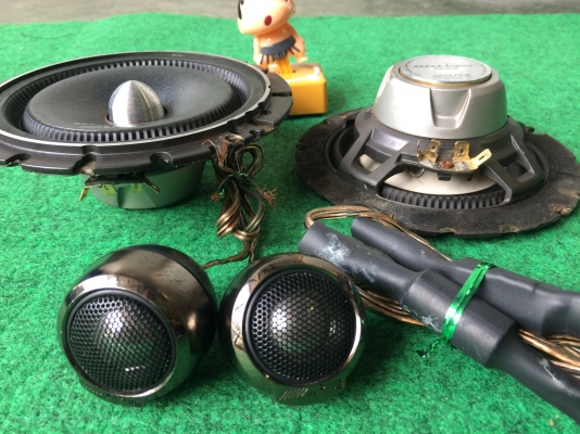 ลำโพงแยกชิ้น Alpine ตระกูล DDLinear รุ่น DLC-167R  ลำโพงแยกชิ้น ขนาด 6" กรวยกระดาษ