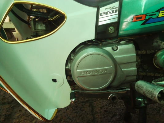 ขาย ดรีมคุรุ ฝาเวฟZ ครัชมือ สภาพสวยๆ ลูกคาเซ่ วาวโซ ชัก3 มีเล่มทะเบียน(ไม่โอน) ค่าตัว 10500 บาท สนใจทักเเชทหรือโทร.089-8054390 โอ๋ อยู่จังหวัด ลพบุรี ขาย ดรีมคุรุ ฝาเวฟZ ครัชมือ สภาพสวยๆ ลูกคาเซ่ วาวโซ ชัก3 มีเล่มทะเบียน(ไม่โอน) ค่าตัว 10500 บาท สนใจทักเเชทหรือโทร.089-8054390 โอ๋ อยู่จังหวัด ลพบุรี