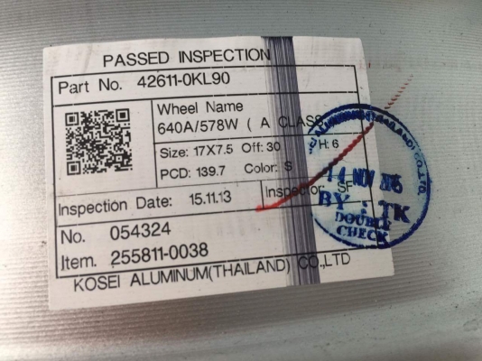 ขายล้อแม็กรีโว้ขอบ17ถอดป้ายแดง 4วง ราคา 8,500 บาท