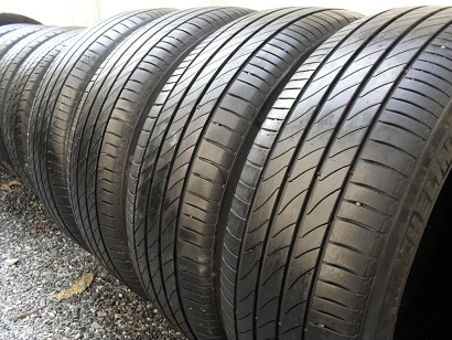 ขายยาง MICHELIN PRIMACY 3st ปี3313 (1ชุด) 215-60-16 ราคา 2,600