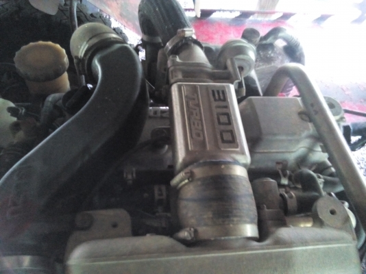 รถอีแต๋น เครื่องอีซูสุ  4+4  ขับเคลื่อนสี่ล้อ พร้อมใช้งาน