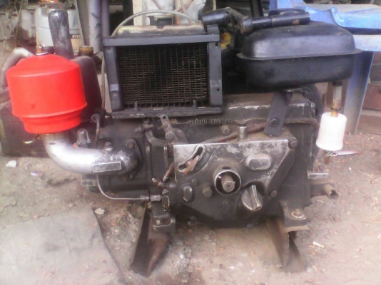 เครื่องตกแต่ง 6.5 แรง ใช้งานได้ปกติ