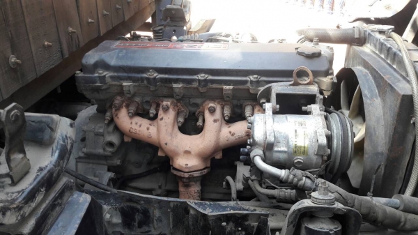 หกล้อ อีซูซุ NPR120 ปี44 พ.เวอร์ แอร์ ช่วงยาว4.3ม สภาพดีพร้อมใช้งาน ทะเบียนพร้อมโอน หกล้อ อีซูซุ NPR120 ปี44 พ.เวอร์ แอร์ ช่วงยาว4.3ม สภาพดีพร้อมใช้งาน ทะเบียนพร้อมโอน