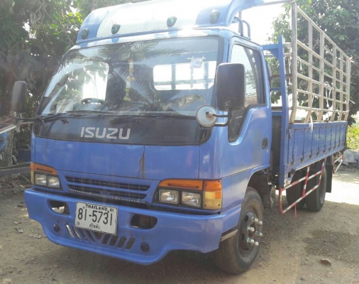 หกล้อ อีซูซุ NPR120 ปี44 พ.เวอร์ แอร์ ช่วงยาว4.3ม สภาพดีพร้อมใช้งาน ทะเบียนพร้อมโอน หกล้อ อีซูซุ NPR120 ปี44 พ.เวอร์ แอร์ ช่วงยาว4.3ม สภาพดีพร้อมใช้งาน ทะเบียนพร้อมโอน