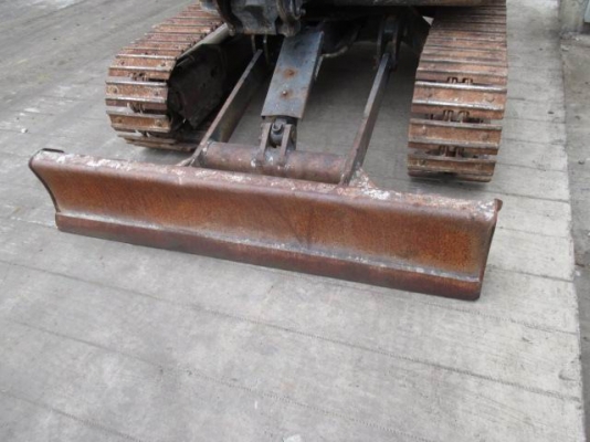 ราคา  460,000  บาท  ขายรถขุดนำเข้า ยี่ห้อ: HITACHI รุ่น: ZX30U-2  มีเอกสารอินวอย