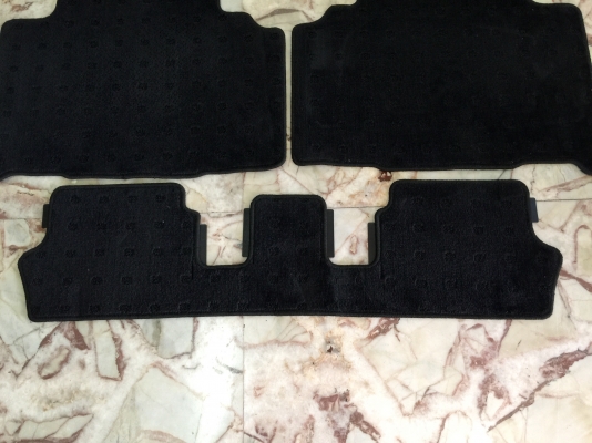 ขายพรม NISSAN CUBE3 รุ่น NISSAN ตัว TOP ของแท้ญี่ปุ่นเลย ขายพรม NISSAN CUBE3 รุ่น NISSAN ตัว TOP ของแท้ญี่ปุ่นเลย