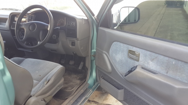 ดรากอน อาย สีเพิ่งทำใหม่สวย