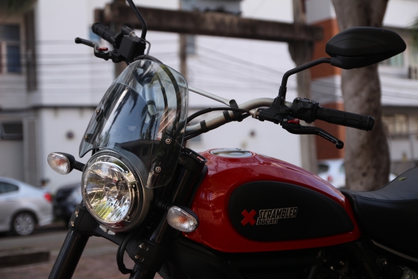 Ducati scrambler icon Year 2015